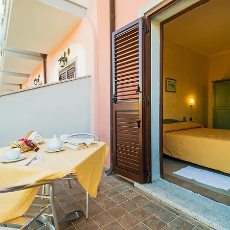 Residenziale Gli Ontani Hotel