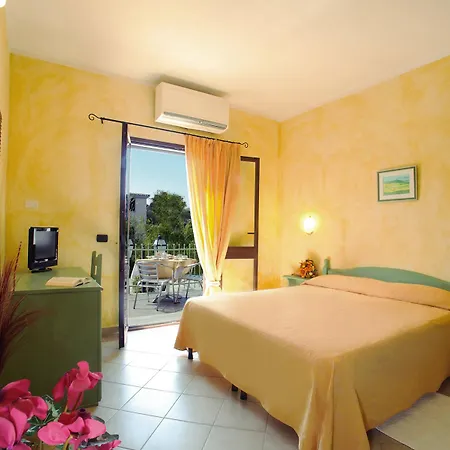 Residenziale Gli Ontani Hotel Cala Liberotto